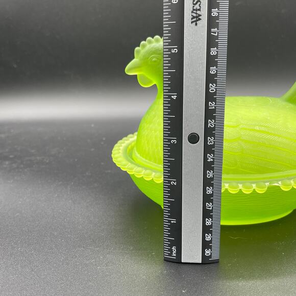 Vtg. Indiana Glass Satin Lime Green Nesting Hen Chicken Candy Dish - Picture 13 of 15